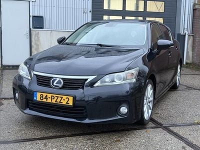 Zwart Gebruikt 2011 Lexus CT200h Hatchback | € 6.999