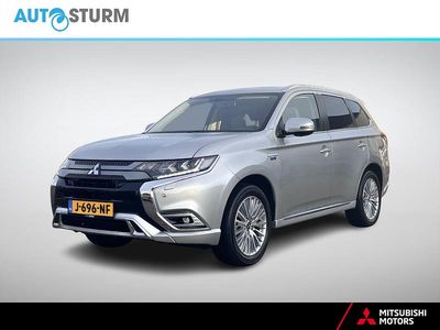 Zilver Occasion 2020 Mitsubishi Outlander P-HEV Intense+ SUV | € 26.739 (Eerlijke prijs)