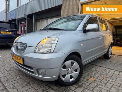 Grijs (metallic) Occasion 2005 Kia Picanto EX Hatchback | € 3.395 (Eerlijke prijs)