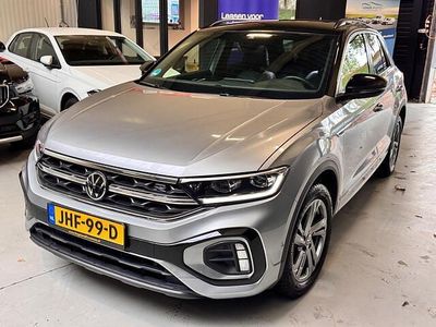 Grijs Gebruikt 2023 VW T-Roc R-line SUV | € 33.450 (Eerlijke prijs)