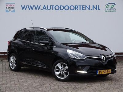 Zwart (metallic) Gebruikt 2017 Renault Clio GrandTour LIMITED Stationwagen | € 7.950 (Eerlijke prijs)