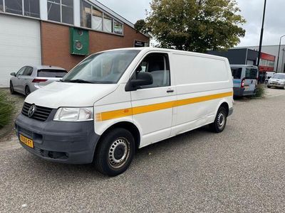 VW Transporter