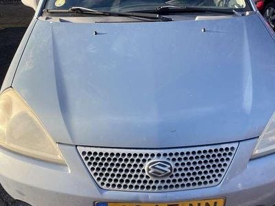 Blauw Gebruikt 2003 Suzuki Liana GLX Sedan | € 995