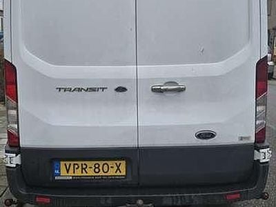 Wit Gebruikt 2015 Ford Transit Van | € 10.000 (Goede deal)
