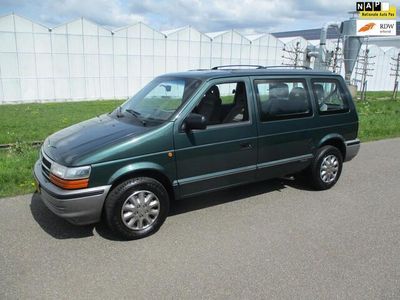 tweedehands Chrysler Voyager 3.3i V6 SE Rolstoelvervoer met knielsysteem