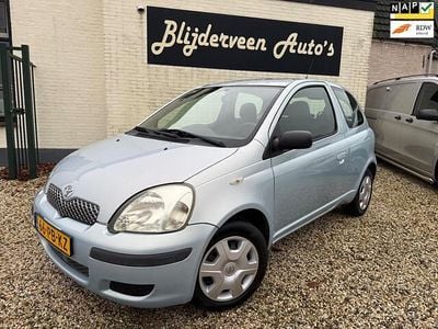 Blauw Gebruikt 2004 Toyota Yaris Hatchback | € 999 (Eerlijke prijs)