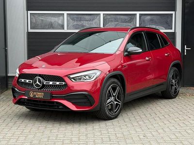 Occasion Mercedes GLA250 AMG line 2023 Rood (metallic) SUV
