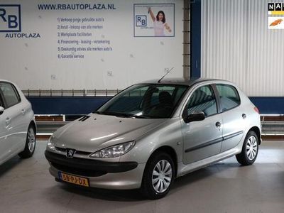 tweedehands Peugeot 206 1.4 Pop' Art / Groot Scherm / 5-2025