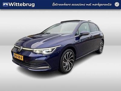 Blauw Gebruikt 2022 VW Golf VIII Style Hatchback | € 29.950 (Eerlijke prijs)
