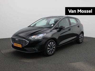 Zwart Occasion 2023 Ford Fiesta Titanium Hatchback | € 17.500 (Eerlijke prijs)