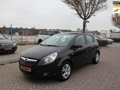 tweedehands Opel Corsa 1.4-16V Enjoy AIRCO/elektrische ramen/nieuwe ketting