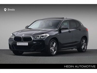 Saphirschwarz metallic (donker zwart metallic) Gebruikt 2022 BMW X2 Comfort Edition SUV | € 34.880 (Duur)