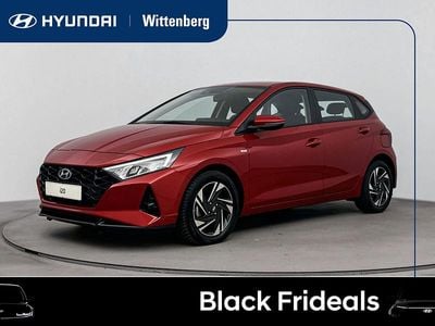 Dragon red pearl (wr7) Gebruikt 2023 Hyundai i20 Comfort Hatchback | € 21.900 (Eerlijke prijs)
