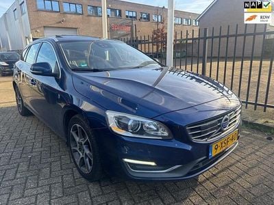 Blauw Occasion 2014 Volvo V60 Ocean Race Stationwagen | € 6.995 (Eerlijke prijs)