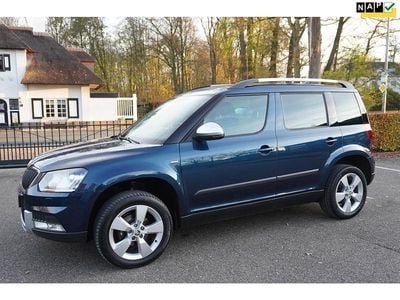 Blauw Gebruikt 2016 Skoda Yeti Joy SUV | € 12.900 (Eerlijke prijs)