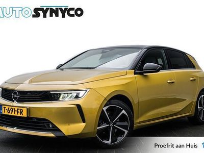 Geel Gebruikt 2023 Opel Astra Business Elegance Hatchback | € 22.900 (Eerlijke prijs)