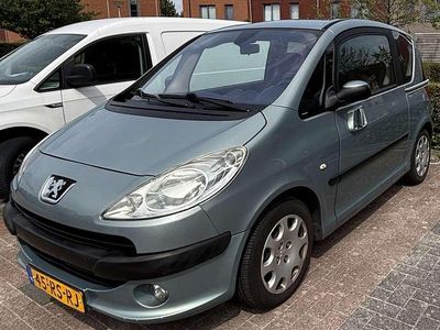 Peugeot 1007