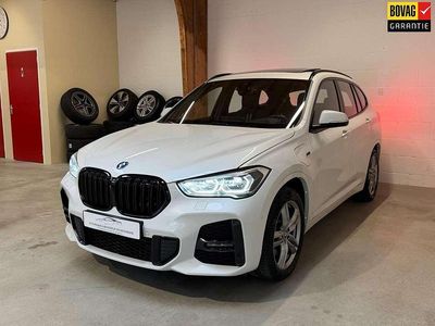 Wit Occasion 2022 BMW X1 M Sport SUV | € 29.995 (Eerlijke prijs)