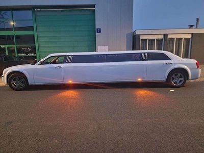 Wit Occasion 2005 Chrysler 300C Sedan | € 7.950