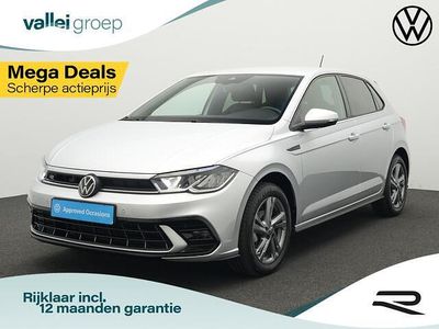 Zilver Gebruikt 2024 VW Polo R-line Hatchback | € 26.200 (Iets duurder)