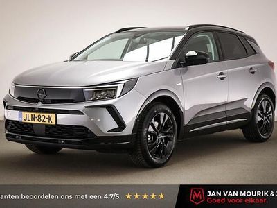 Grijs Occasion 2023 Opel Grandland X SUV | € 23.900 (Eerlijke prijs)