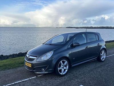 Grijs Occasion 2011 Opel Corsa Cosmo MPV | € 5.850 (Iets duurder)