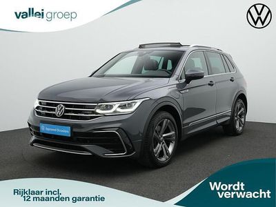 Grijs (metallic) Occasion 2023 VW Tiguan Business+ SUV | € 40.950 (Eerlijke prijs)