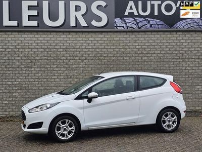 Occasion Ford Fiesta 60 PK (44 kW) 2013 Wit Hatchback