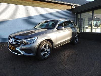 Grijs (metallic) Gebruikt 2018 Mercedes GLC250 Premium Plus SUV | € 29.985 (Goede deal)