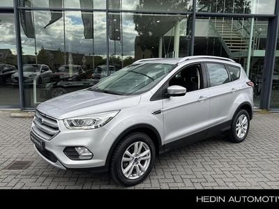 Grijs Gebruikt 2018 Ford Kuga Trend SUV | € 16.244 (Eerlijke prijs)
