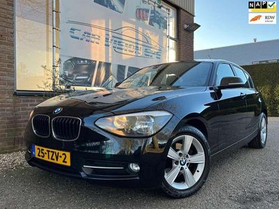 Zwart Gebruikt 2012 BMW 116 Sport Line Hatchback | € 5.995 (Eerlijke prijs)