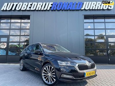 Zwart Occasion 2020 Skoda Octavia First Edition Stationwagen | € 22.450 (Iets duurder)