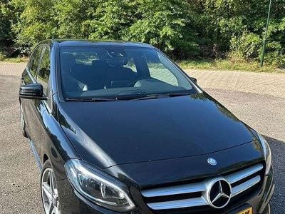 Mercedes B200
