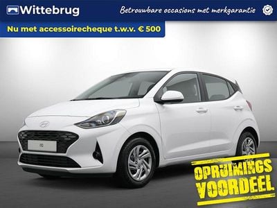 Wit Occasion 2024 Hyundai i10 Premium Hatchback | € 17.425 (Goede deal)