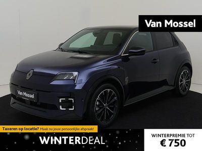 Blauw Occasion 2024 Renault 5 E-Tech Iconic Hatchback | € 31.430