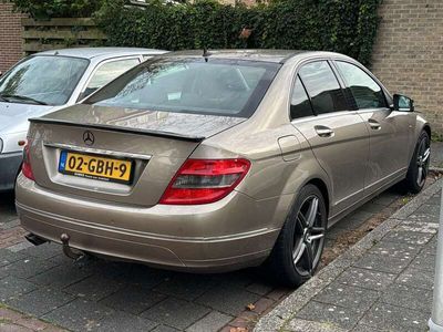 Mercedes C200