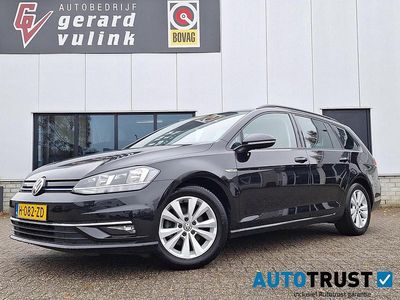 Zwart Gebruikt 2020 VW Golf VIII Comfortline Stationwagen | € 17.900 (Eerlijke prijs)