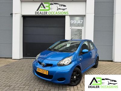 Blauw Gebruikt 2010 Toyota Aygo Comfort Hatchback | € 2.950 (Eerlijke prijs)