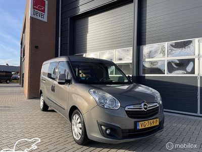 Grijs (parellak) Gebruikt 2013 Opel Combo Stationwagen | € 10.950