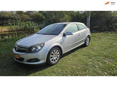 Opel Astra GTC