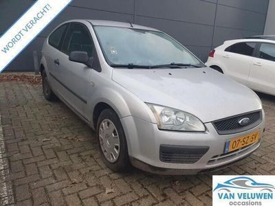 tweedehands Ford Focus 1.6-16V Trend