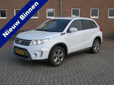 tweedehands Suzuki Vitara 1.6 120Pk Exclusive * Rijklaarprijs incl. garantie * Navigatie / Camera / Parkeersensoren / Climate control / Mistlampen