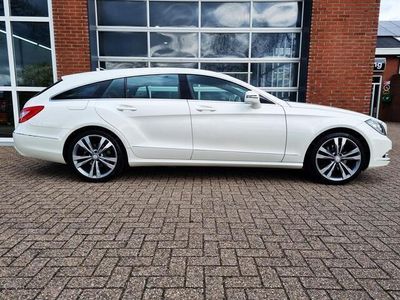 Mercedes CLS350 Shooting Brake