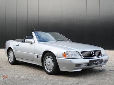 Grijs Gebruikt 1992 Mercedes SL300 Cabriolet | € 29.500
