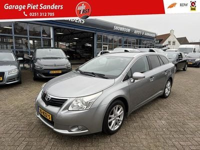 Occasion Toyota Avensis Business Edition 147 PK (108 kW) 2011 Grijs Stationwagen