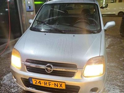Opel Agila