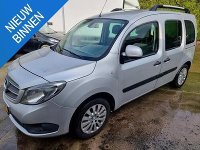 tweedehands Mercedes Citan 109 CDI Ambiente MOTOR STOTTERT PAS NIEUWE RIEM MET WATERPOMP