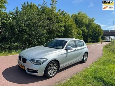 BMW 114