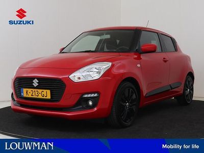Rood Occasion 2020 Suzuki Swift Hatchback | € 13.950 (Eerlijke prijs)