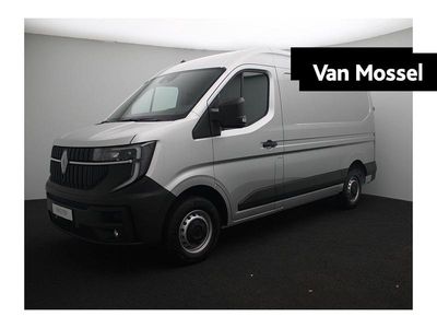 Grijs Gebruikt 2024 Renault Master Sedan | € 40.950 (Duur)